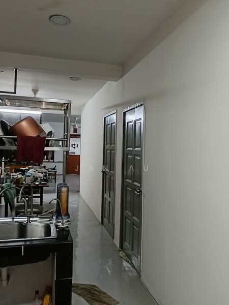 Shop for Sale in Taman Jaya Mas (Skudai) - JAN AU - Interior - PropertyGuru.com.my