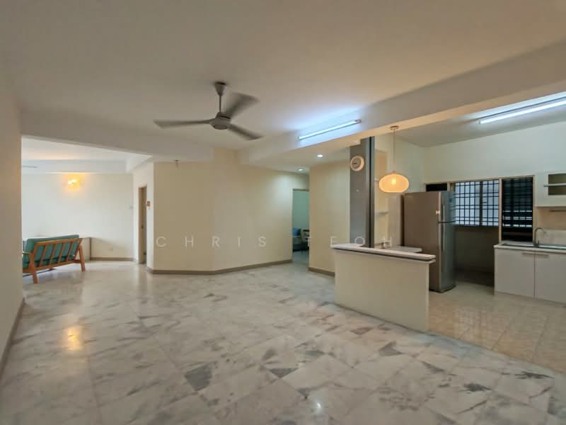 Condominium for Sale at Marina Bay Condominium - Chris Teoh - Living Room - PropertyGuru.com.my