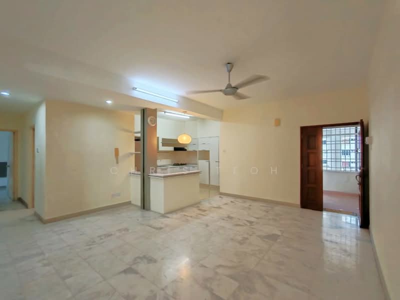 Condominium for Sale at Marina Bay Condominium - Chris Teoh - Living Room - PropertyGuru.com.my