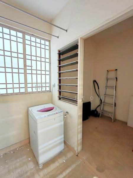 Condominium for Sale at Marina Bay Condominium - Chris Teoh - Interior - PropertyGuru.com.my