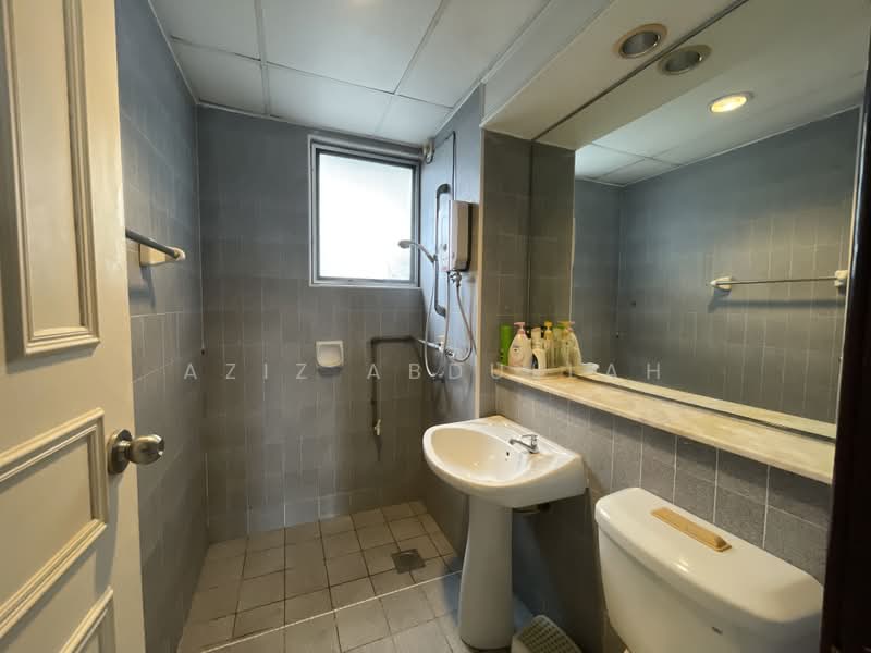 Kondominium untuk Disewa di Impiana On The Waterfront Condominium - Aziz Abdullah - PropertyGuru.com.my