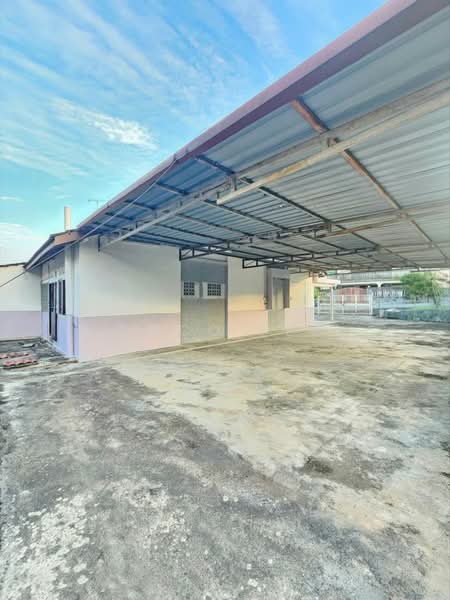 1-storey Terraced House for Sale in Taman Johor Jaya (Johor Bahru) - Coco Lee - Exterior - PropertyGuru.com.my