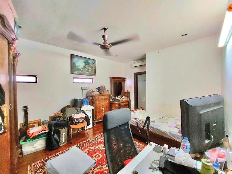 Rumah Banglo untuk Dijual di Taman Bunga Negara (Shah Alam) - Firdaus Husin - Bedroom - PropertyGuru.com.my