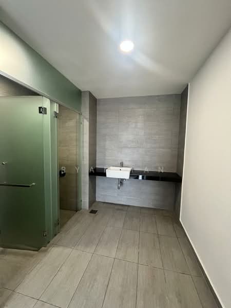 Servis Apartment untuk Disewa di The Pano - Ryan Tan - Bathroom - PropertyGuru.com.my