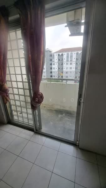 Pangsapuri untuk Disewa di Desa Palma - Chrix Soo - Balcony - PropertyGuru.com.my