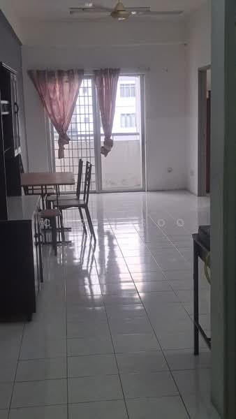 Pangsapuri untuk Disewa di Desa Palma - Chrix Soo - Living Room - PropertyGuru.com.my