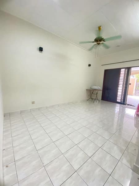 Rumah Teres untuk Disewa di Bandar Baru Permas Jaya (Permas Jaya) - John Lim - PropertyGuru.com.my