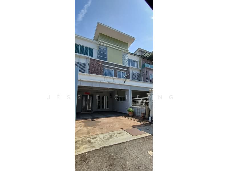 Rumah Teres 3 Tingkat untuk Dijual di Taman Sri Putra Mas (Sungai Buloh) - Jessie Cheong - PropertyGuru.com.my