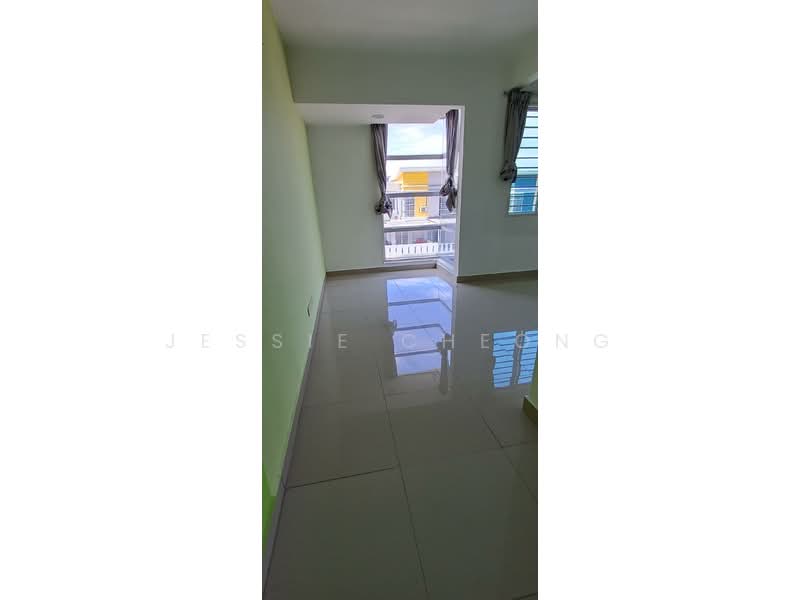 Rumah Teres 3 Tingkat untuk Dijual di Taman Sri Putra Mas (Sungai Buloh) - Jessie Cheong - PropertyGuru.com.my
