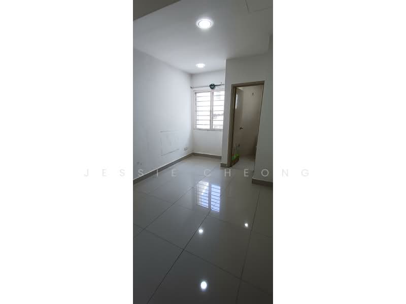 Rumah Teres 3 Tingkat untuk Dijual di Taman Sri Putra Mas (Sungai Buloh) - Jessie Cheong - PropertyGuru.com.my