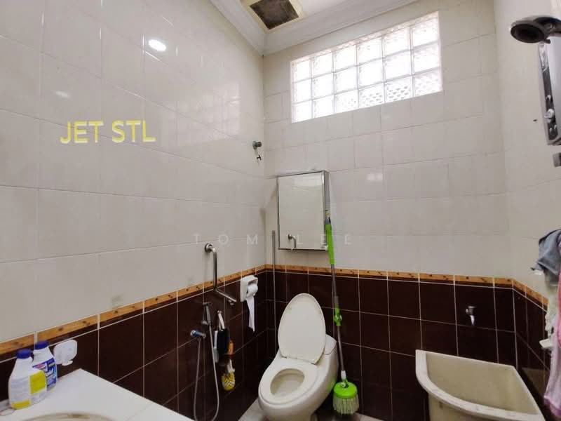 2-storey Terraced House for Sale in Taman Klang Utama (Kapar) - Tom Lee - PropertyGuru.com.my
