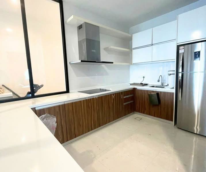 Service Residence for Sale at Setia Sky 88 - Xin Yi - Kitchen - PropertyGuru.com.my
