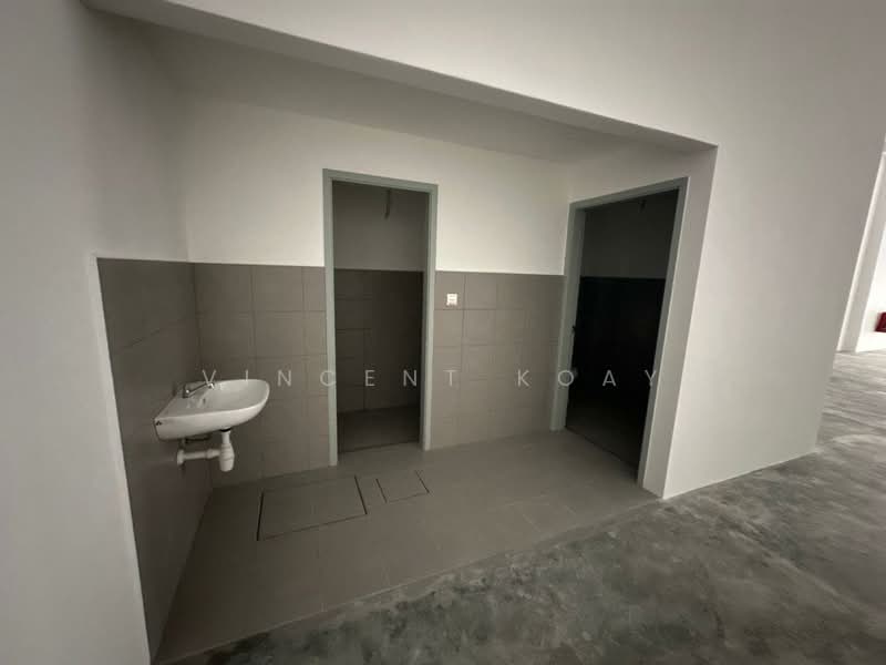 Shop / Office for Rent in Bayan Lepas (Penang) - Vincent Koay - Bathroom - PropertyGuru.com.my