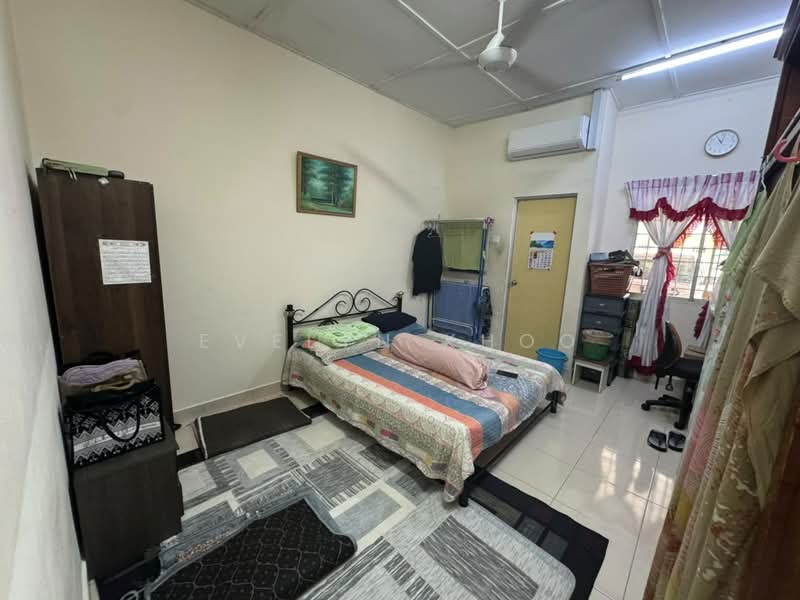 Rumah Berkembar untuk Dijual di Kajang (Selangor) - Evelyn Khoo - Bedroom - PropertyGuru.com.my