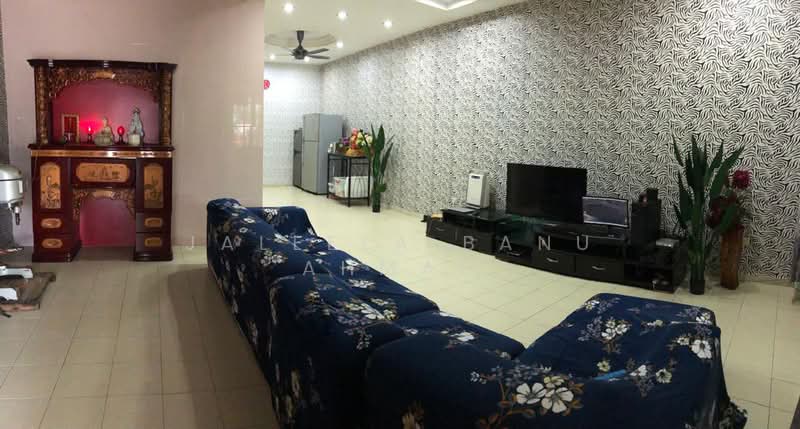 Rumah Flat untuk Disewa di Kampung Raja Uda - Jaleela Banu Ahmad - Living Room - PropertyGuru.com.my
