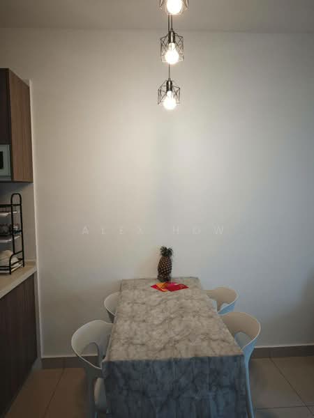 Servis Apartment untuk Disewa di Country Garden Central Park - Alex How - Dining Room - PropertyGuru.com.my