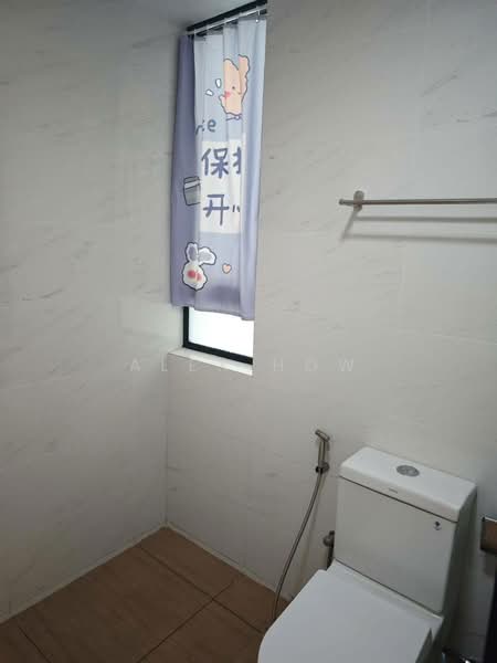 Servis Apartment untuk Disewa di Country Garden Central Park - Alex How - Bathroom - PropertyGuru.com.my