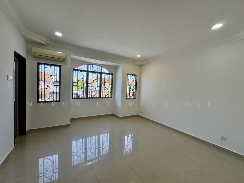 2-storey Terraced House for Sale in Setia Alam (Selangor) - Marco Ferraccioli - Living Room - PropertyGuru.com.my