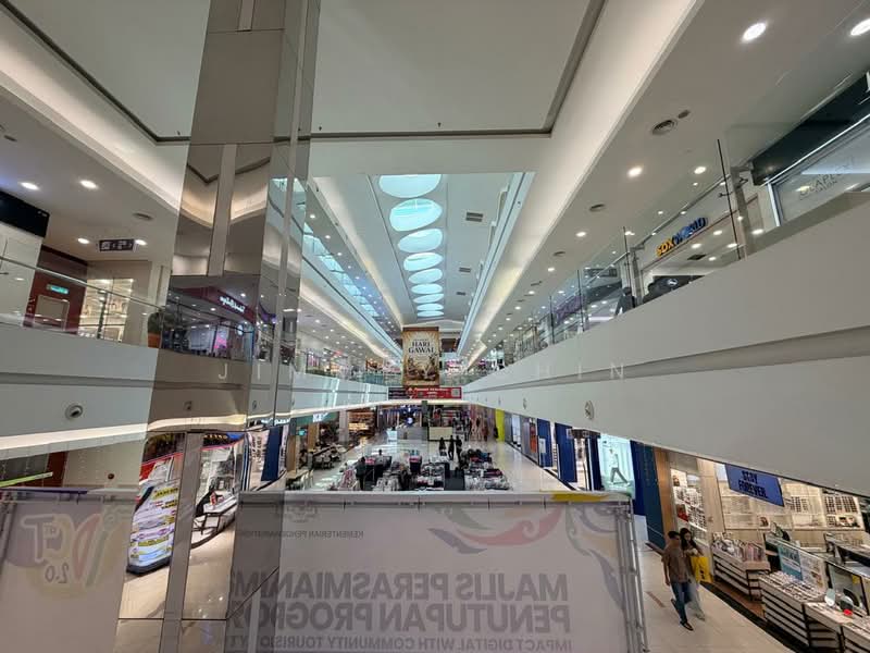 Shop for Sale in Kuching (Sarawak) - Jimmyy Chin - Interior - PropertyGuru.com.my