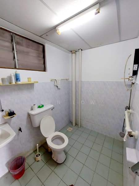 Condominium for Sale at Casa Villa Condominium - Ken Low - Bathroom - PropertyGuru.com.my