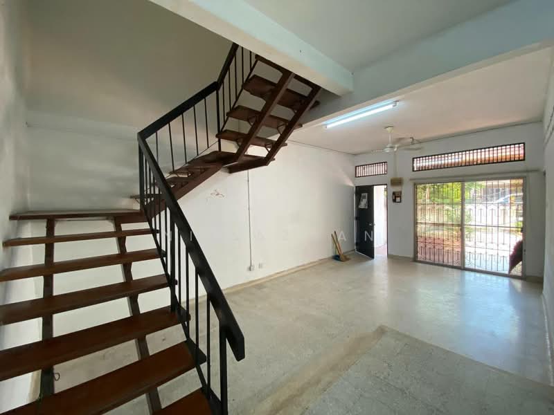 2-storey Terraced House for Sale in Seksyen 4 (Shah Alam) - NIK AZWAN - Interior - PropertyGuru.com.my