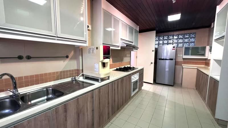 Kondominium untuk Disewa di Fernlea Court - Kew . - PropertyGuru.com.my