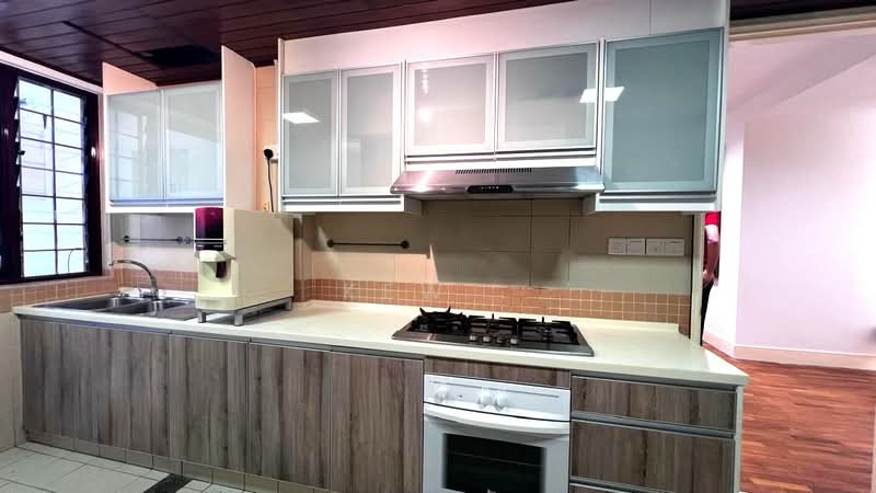 Kondominium untuk Disewa di Fernlea Court - Kew . - PropertyGuru.com.my