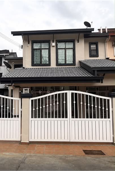 2-storey Terraced House for Rent in Ampang (Selangor) - Terry Yee - Exterior - PropertyGuru.com.my