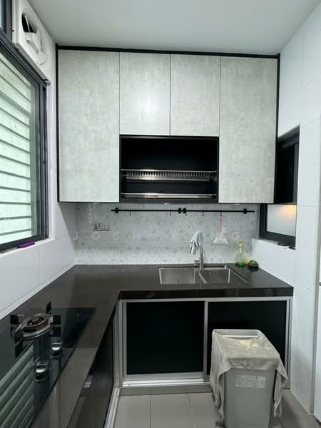 Service Residence for Rent at Three33 Residence - Josh Yong - Kitchen - PropertyGuru.com.my