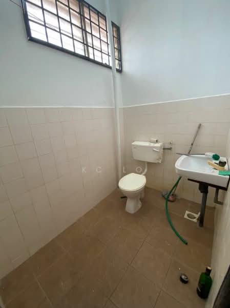Rumah Teres 2 Tingkat untuk Dijual di Seremban (Negeri Sembilan) - KC Lo - Bathroom - PropertyGuru.com.my