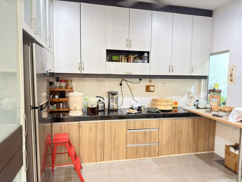 Rumah Teres untuk Dijual di Taman Fadason (Kepong) - Steve Soon - Kitchen - PropertyGuru.com.my