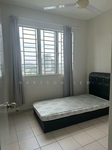 Servis Apartment untuk Disewa di Casa Subang - Hartson Lew - Bedroom - PropertyGuru.com.my