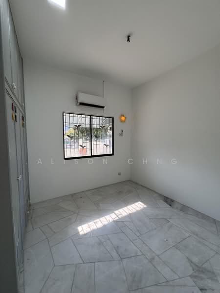 Semi-Detached House for Sale in Farlim (Ayer Itam) - Alison Chng - PropertyGuru.com.my