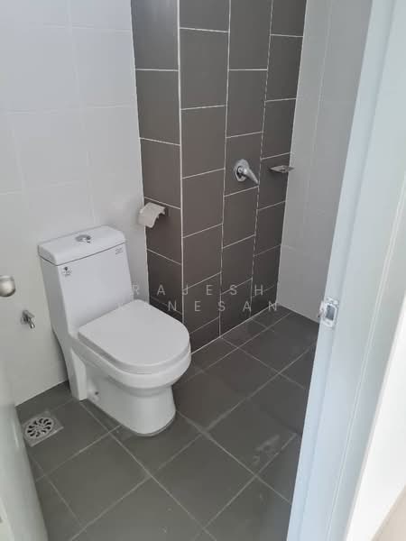 Condominium for Sale at Legendview - Rajesh Kanesan - Bathroom - PropertyGuru.com.my
