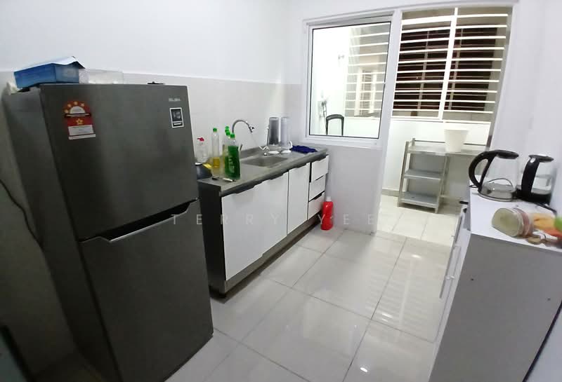 Servis Apartment untuk Disewa di Saville D'lake - Terry Yee - Kitchen - PropertyGuru.com.my