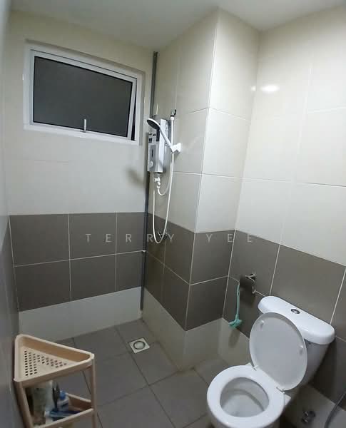 Servis Apartment untuk Disewa di Saville D'lake - Terry Yee - Bathroom - PropertyGuru.com.my