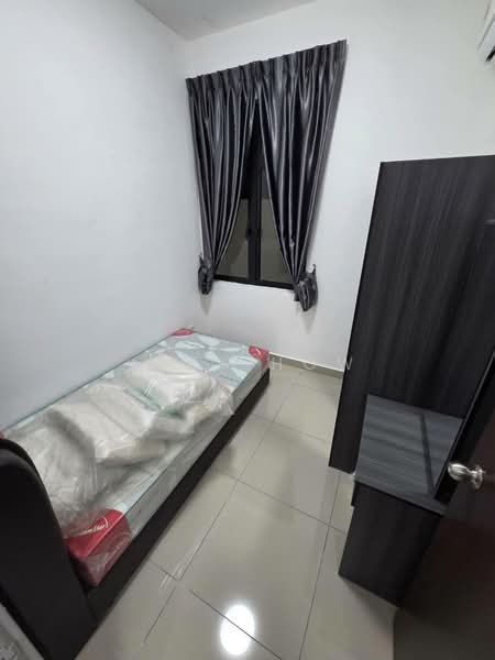 Apartment for Rent at KSL Bukit Gemilang - Alex How - Bedroom - PropertyGuru.com.my
