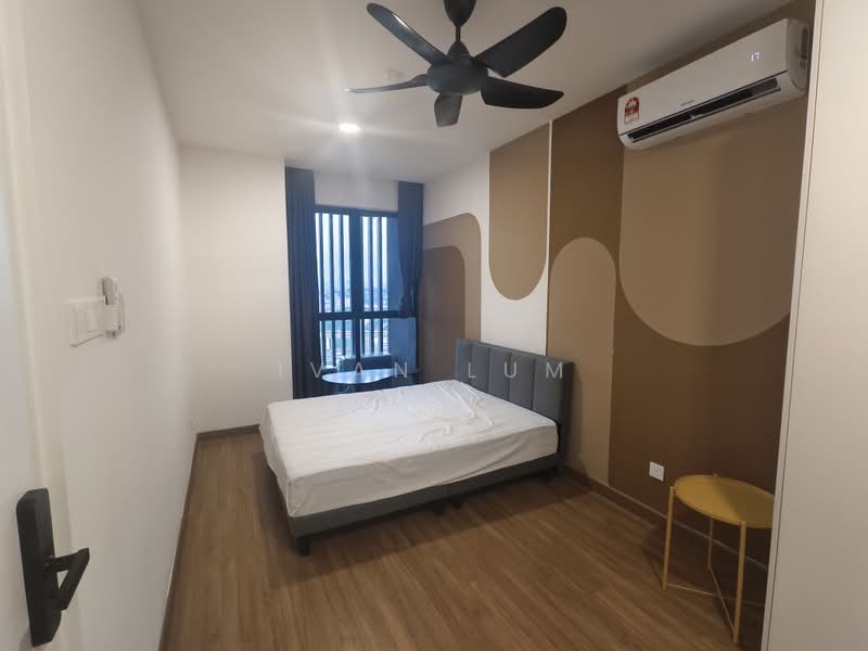 Servis Apartment untuk Disewa di AraTre' Residences - Ivan Lum - Bedroom - PropertyGuru.com.my