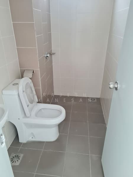 Condominium for Sale at Legendview - Rajesh Kanesan - Bathroom - PropertyGuru.com.my