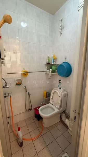 Apartment for Rent at Kingfisher Series - AfiqHamzah . - Bathroom - PropertyGuru.com.my