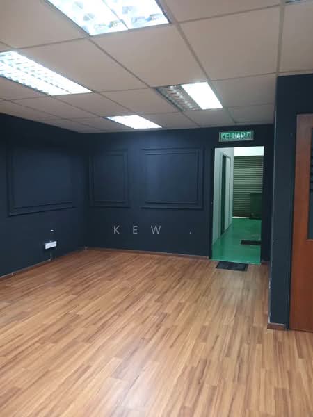 Kedai untuk Disewa di Taman Nirwana (Ampang) - Kew . - Interior - PropertyGuru.com.my
