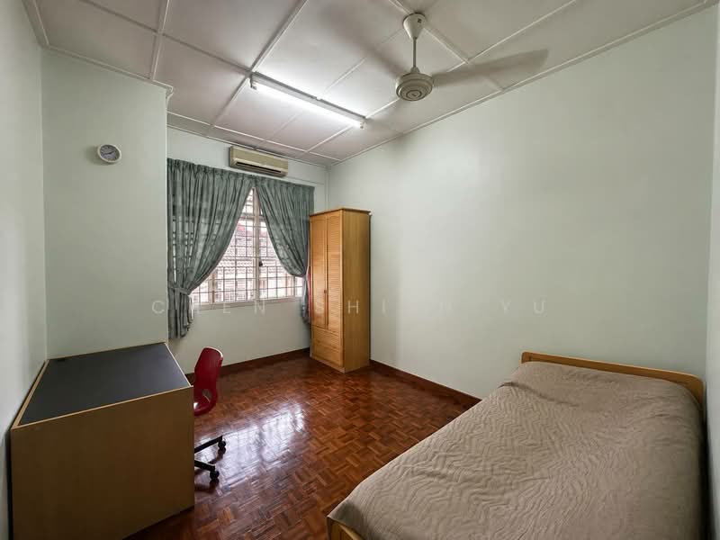 2-storey Terraced House for Sale in Perling (Johor) - Chen Shieh Yu - Bedroom - PropertyGuru.com.my