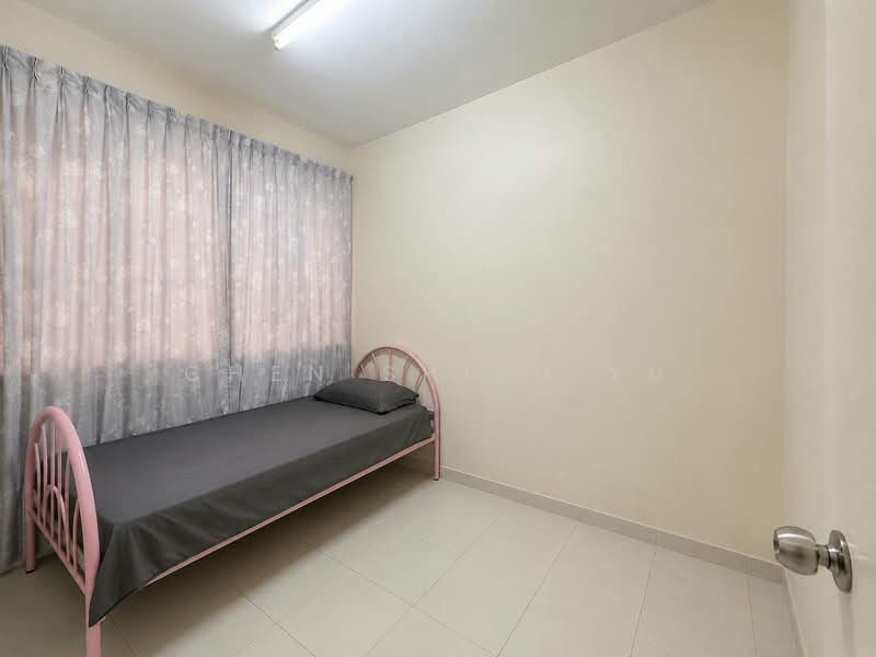 2-storey Terraced House for Sale in Perling (Johor) - Chen Shieh Yu - Bedroom - PropertyGuru.com.my