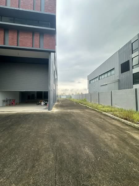 Kilang untuk Disewa di Sungai Buloh (Selangor) - REX LIM - Exterior - PropertyGuru.com.my