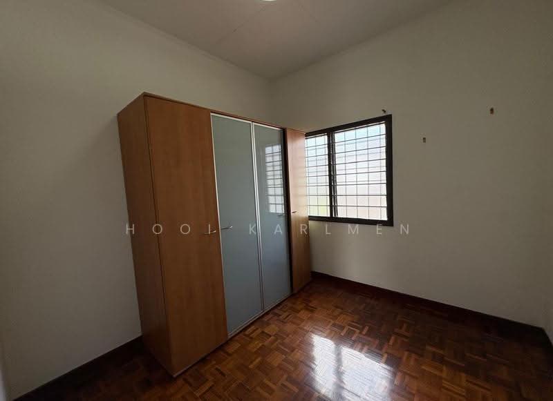 Rumah Teres 2-Tingkat untuk Dijual di Usj 26 (Subang Jaya) - Hooi Karlmen - Bedroom - PropertyGuru.com.my