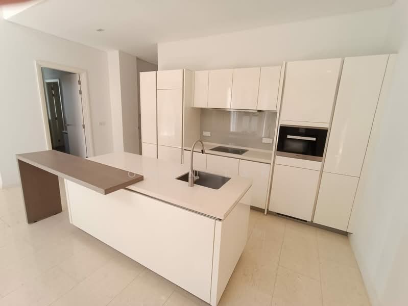 Rumah Berkembar untuk Dijual di Johor Bahru (Johor) - Owen Tan - Kitchen - PropertyGuru.com.my