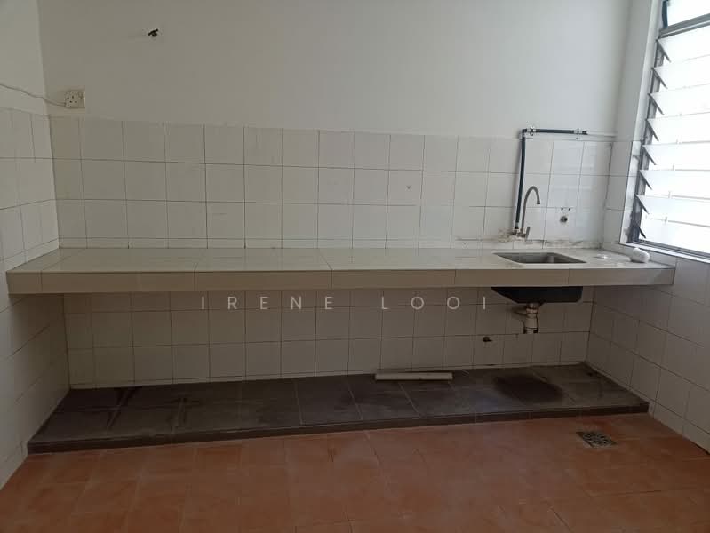 2-storey Terraced House for Rent in Saujana Damansara (Damansara Damai) - Irene Looi - Kitchen - PropertyGuru.com.my