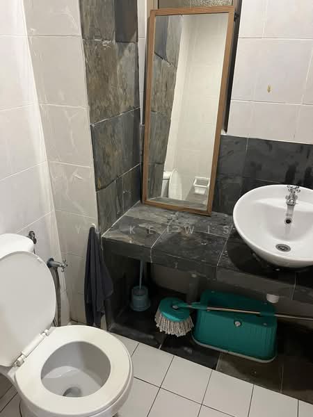 Service Residence for Rent at Ritze Perdana 1 - Yu Kelwis - Bathroom - PropertyGuru.com.my