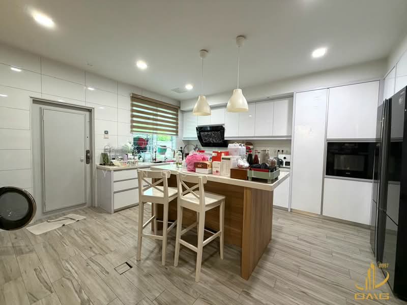 Semi-Detached House for Sale in Ambang Botanic 2 (Klang) - Yongsen Lim - Kitchen - PropertyGuru.com.my