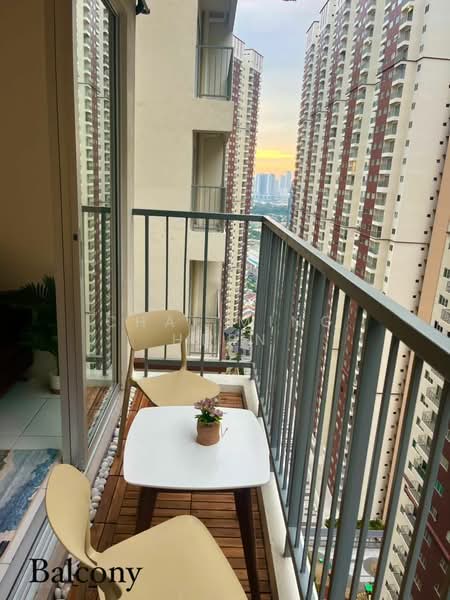 Kondominium untuk Disewa di Residensi Sateria - Chai Ming Hern - Balcony - PropertyGuru.com.my